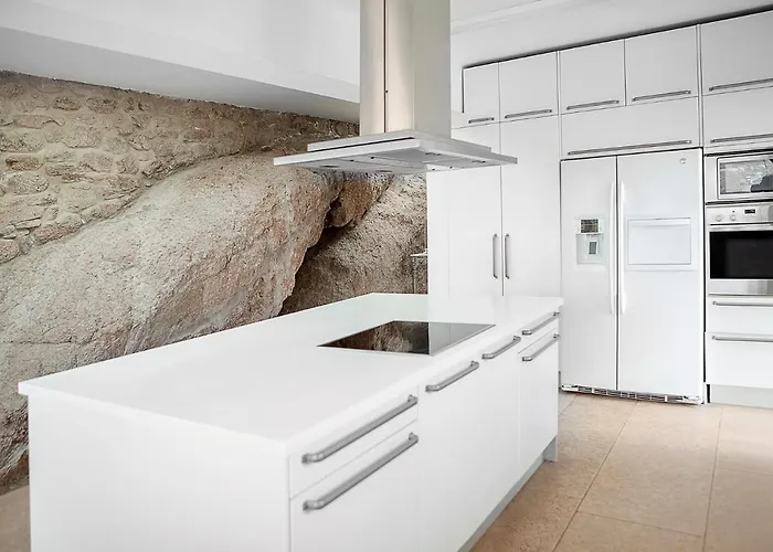 Villa Liberation Kalafatis